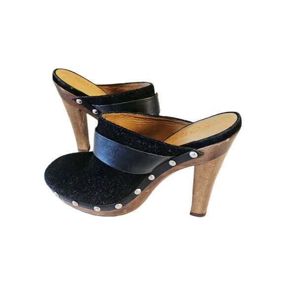 Michael Kors Women's Suede Heels Size 8 - Picture 5 of 8